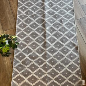 ALFOMBRA ROMBO PET 90 X 150