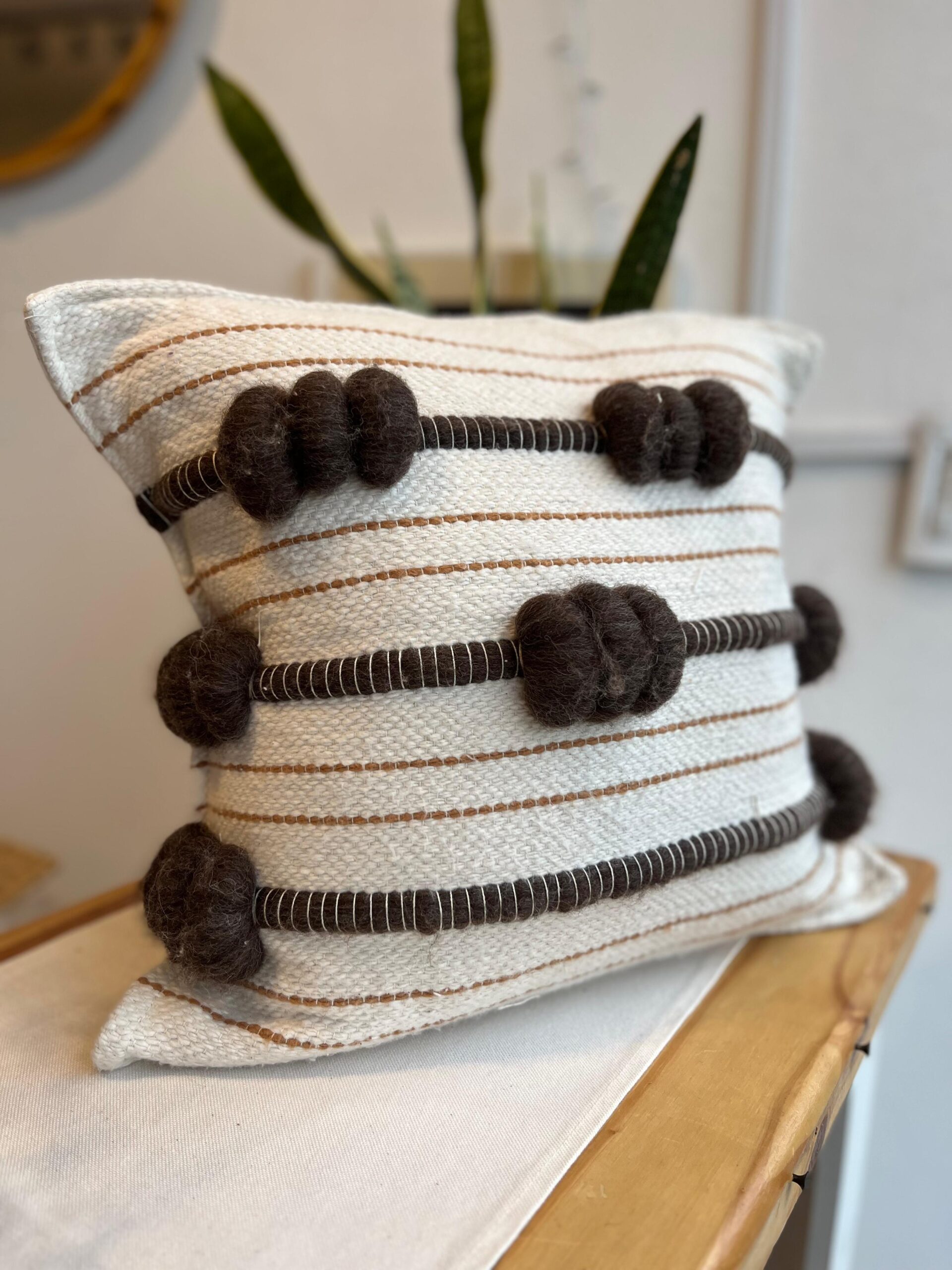almohadon raiz 40 x 40